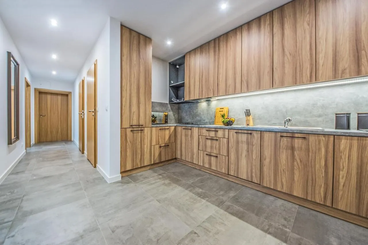 Apartment Bh Properties, Apartamenty Teatr Wybrzeze Srodmiescie Gdansk